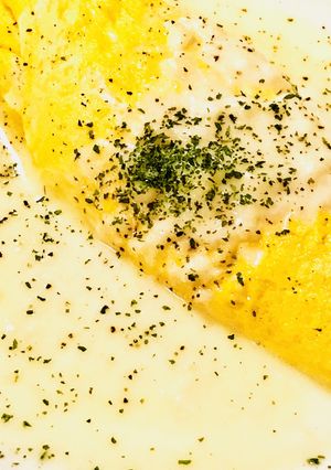チーズ&ミルクソース☆プレーンオムレツ-レシピのメイン写真