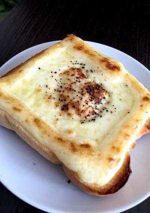 簡単!マヨチーズトースト-レシピのメイン写真