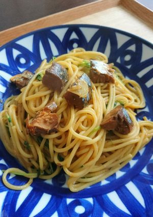 サバ味噌煮缶と豆苗のパスタ♪-レシピのメイン写真