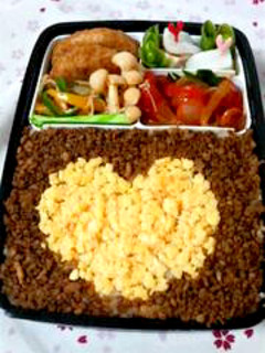 愛妻弁当♡バレンタインお弁当♡ハート弁当-レシピのメイン写真