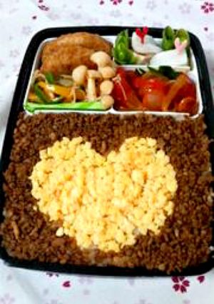 愛妻弁当♡バレンタインお弁当♡ハート弁当-レシピのメイン写真