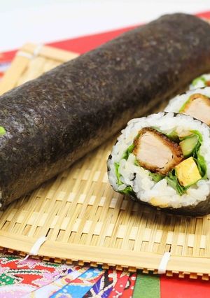 ゲン担ぎに！とん勝つ巻き寿司-レシピのメイン写真