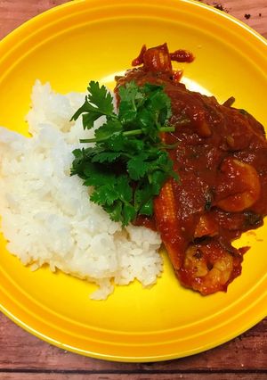 海老トマトカレー！パクチー盛り-レシピのメイン写真