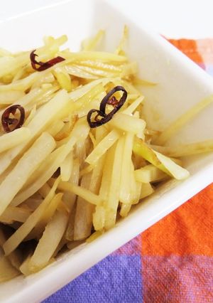 超簡単！大根の皮でおつまみレシピ-レシピのメイン写真