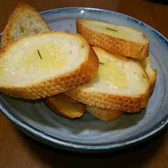 A picture of 簡単 ガーリックトースト.