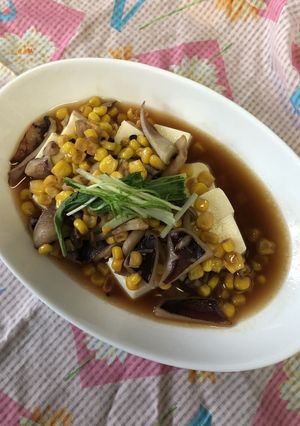 チンするだけ！イカ&コーンのせ豆腐♪-レシピのメイン写真