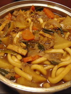 聖護院大根と葉玉ねぎの味噌煮込みうどん-レシピのメイン写真