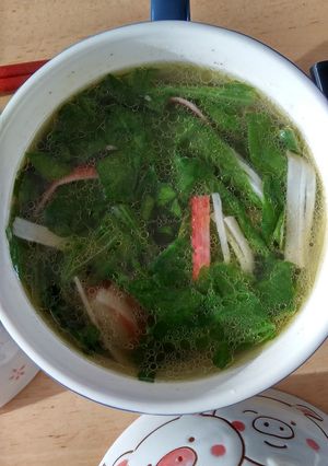 ホウレン草とカニかまの味覇スープ♪時短-レシピのメイン写真