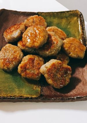 無添加で安心♬ もちもちレンコン餅-レシピのメイン写真