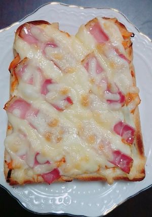 玉ねぎたっぷりマヨピザトースト-レシピのメイン写真