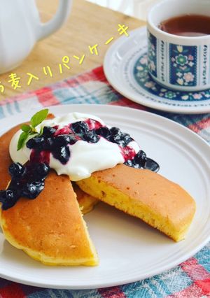 もち麦入りパンケーキ*腸活&カサ増しに!-レシピのメイン写真