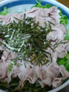 ピリ辛!水菜と豚肉のしゃぶしゃぶ風サラダ-レシピのメイン写真