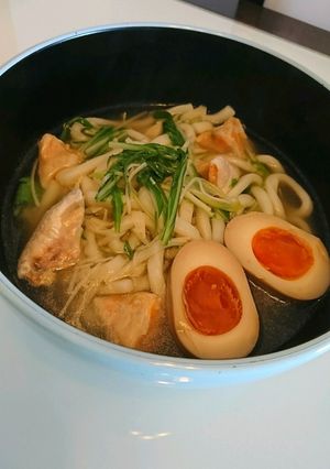 簡単☆鮭のアラでさっぱりうどん-レシピのメイン写真