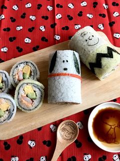 恵方巻き デコ太巻き スヌーピー-レシピのメイン写真
