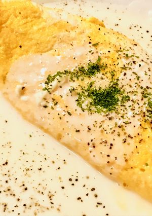 クリームチーズ＆ミルク☆プレーンオムレツ-レシピのメイン写真