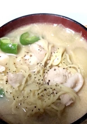 鶏もも肉のごま豆乳ラーメン-レシピのメイン写真