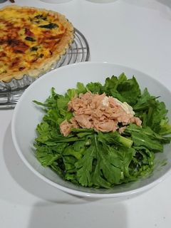 簡単!おいしい!春菊とツナのサラダ-レシピのメイン写真