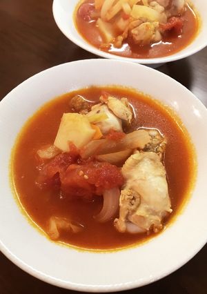 鶏手羽元でトマトスープ-レシピのメイン写真
