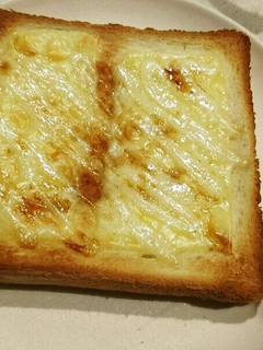 チーズ マヨネーズ 醤油 トースト-レシピのメイン写真