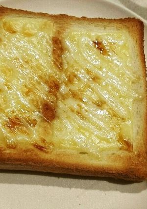 チーズ マヨネーズ 醤油 トースト-レシピのメイン写真
