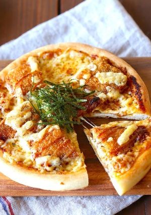 サクサク食感！あじフライの照焼ピッツァ-レシピのメイン写真