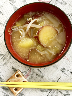 さつまいも&もやしの味噌汁-レシピのメイン写真