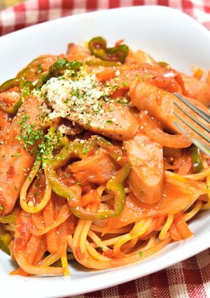 トマトの旨みたっぷり ナポリタン-レシピのメイン写真
