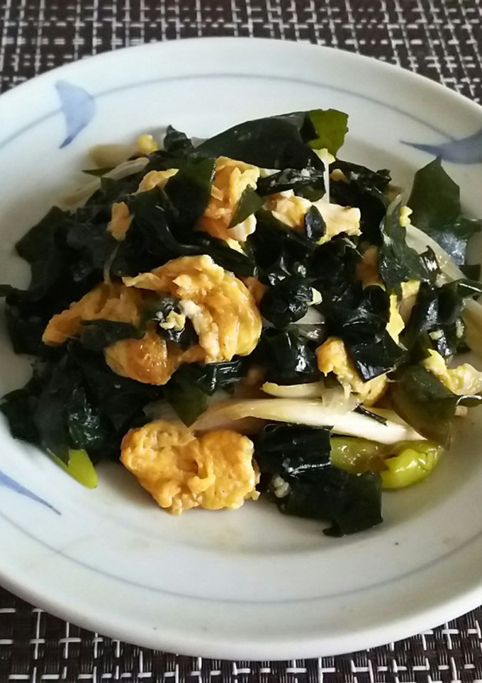 ワカメと卵の炒め物-レシピのメイン写真