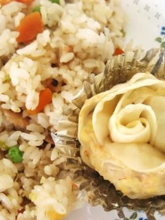 簡単給食 えびと豆腐の薔薇ぎょうざ☆-レシピのメイン写真