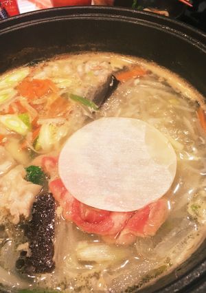 意外 しゃぶしゃぶに餃子の皮〜-レシピのメイン写真