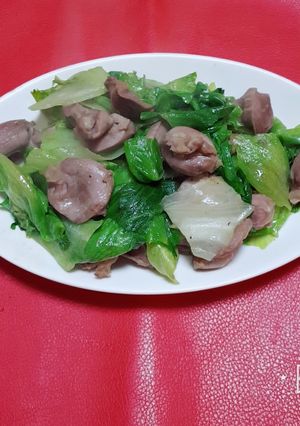 我が家の大皿*砂肝とレタスの炒めもの-レシピのメイン写真
