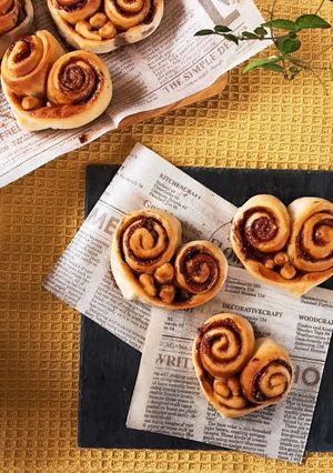 HB生地でハートのチョコシナモンロール-レシピのメイン写真