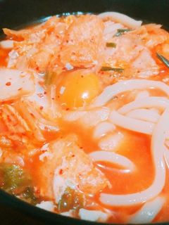 キムチとめんつゆで簡単!キムチうどん-レシピのメイン写真