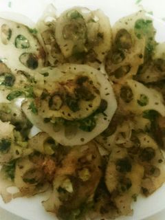 れんこんでシャキッと餃子☆-レシピのメイン写真