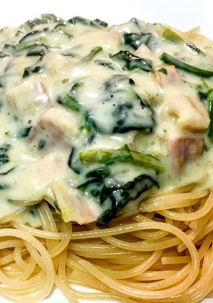ほうれん草とベーコンの簡単クリームパスタ-レシピのメイン写真