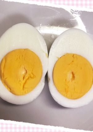 ラップで！簡単キレイなゆで卵の切り方-レシピのメイン写真