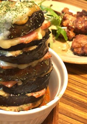 米ナスとベーコンの味噌田楽タワーグラタン-レシピのメイン写真
