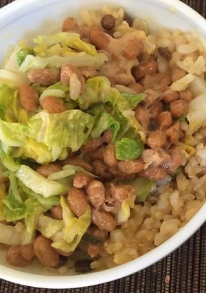 忙しい朝に: 洗い物の少ない逆転卵ご飯-レシピのメイン写真