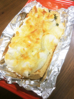 薄上げでピザ風~餅活用~-レシピのメイン写真