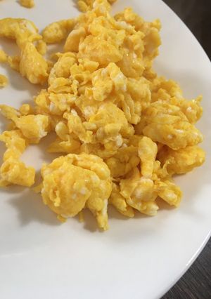 味付けは白だしだけ！おいしい炒り卵-レシピのメイン写真