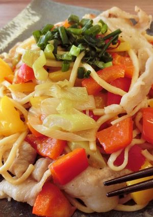【糖質制限】豚肉パプリカ塩焼きそば-レシピのメイン写真