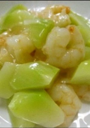 ブロッコリーの茎とエビの塩味炒め-レシピのメイン写真