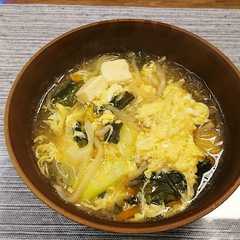 รูปของ おでんの素で簡単ヘルシー中華スープ ♡︎