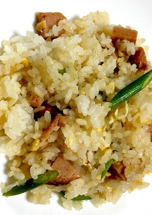 早くて簡単♪炒飯をお魚ハンバーグで-レシピのメイン写真