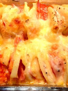 ジャガイモとハムとトマトのチーズ焼き!-レシピのメイン写真