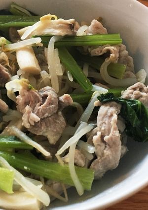 シンプル◎豚肉ともやしの甘酒味噌蒸し-レシピのメイン写真