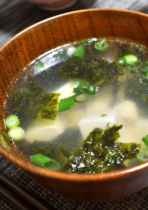 5分でできる!海苔入り中華スープ-レシピのメイン写真