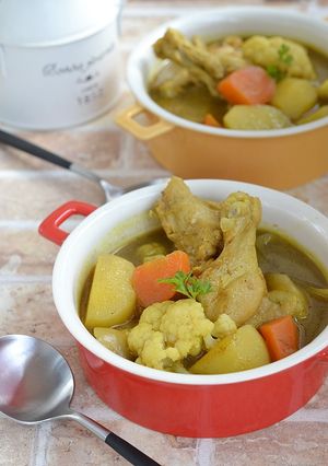 手羽元とごろごろ野菜のカレースープ鍋-レシピのメイン写真