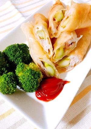 簡単！春巻きの皮で豚肉アスパラチーズ巻き-レシピのメイン写真