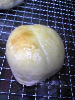 パリっとふわっとなプチパン(^ω^o)-レシピのメイン写真